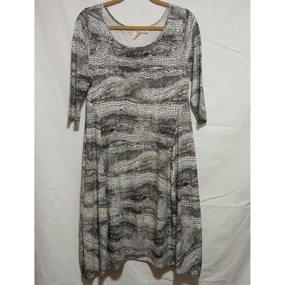 Truth + Style Dress Snakeskin‎ Print 3/4 Sleeve Casual Midi SP